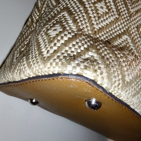 Tignanello Diamond Rattan & Faux Leather Tote Bag / Purse - Picture 6 of 12